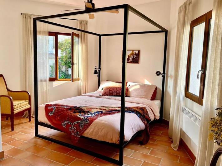 Location de vacances pour 6 personnes, avec terrasse dans Office De Tourisme Et Des Congres De Mandelieu - 4