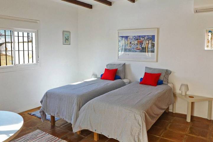 Large Andalucian villa with pool, stunning views and privacy in Sedella, Málaga Province