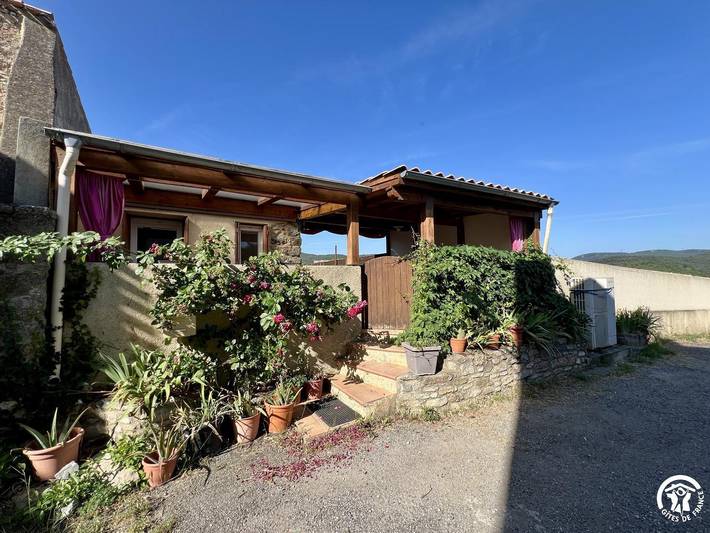 Gîte pour 4 personnes, avec terrasse à Quintillan - 2