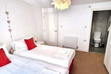 Apartment for 8 People in Perranporth, Cornwall, Photo 2