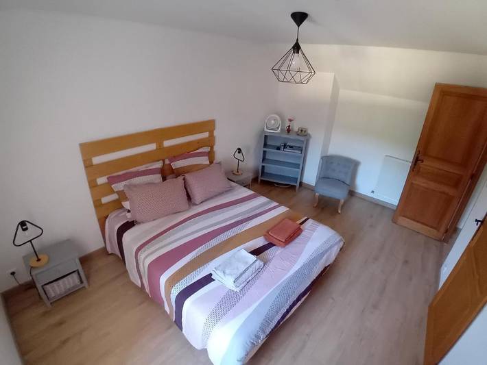 Chambre d’hôte pour 5 personnes, avec Terrasse et Jardin