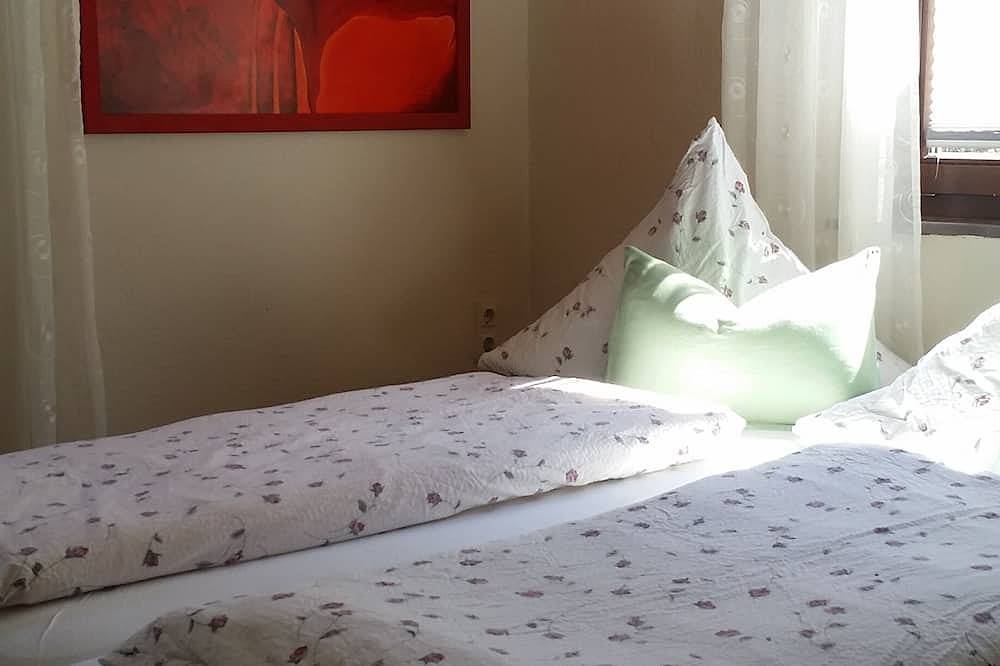 Ganze Wohnung, Fewo im Erdgeschoss für 1 - 2 Personen für Urlauber und für Geschäftsreisende in Oberzent, Odenwaldkreis