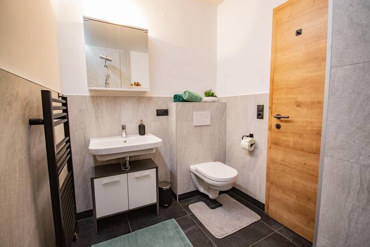 Gîte pour 5 personnes, avec balcon et vue à Gries am Brenner - 2