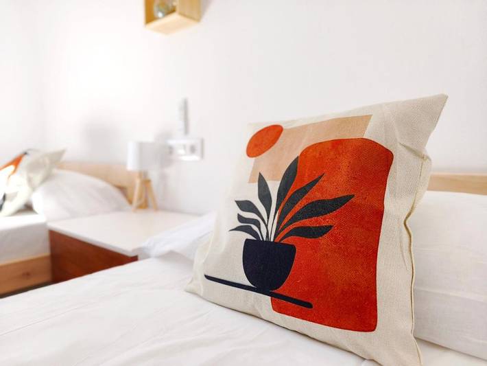 Location de vacances pour 8 personnes, animaux acceptés dans Els Muntells - 4