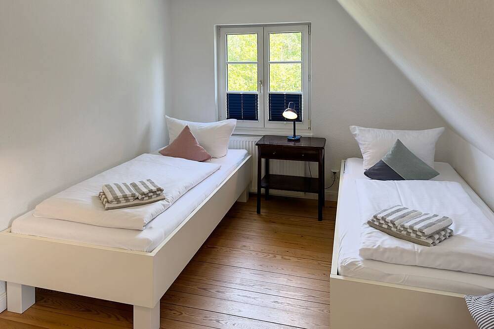 Ferienhaus Koggenhüs in Norddorf: Sauna, Garten & nahe am Strand 1300 m in Norddorf, Amrum