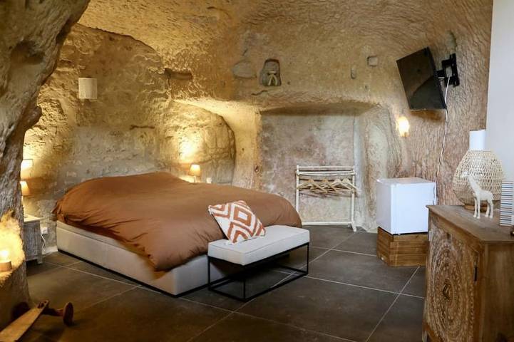 Chambre d’hôte pour 3 personnes, avec Jacuzzi ainsi que Jardin et Piscine à Beaumont (Vienne)