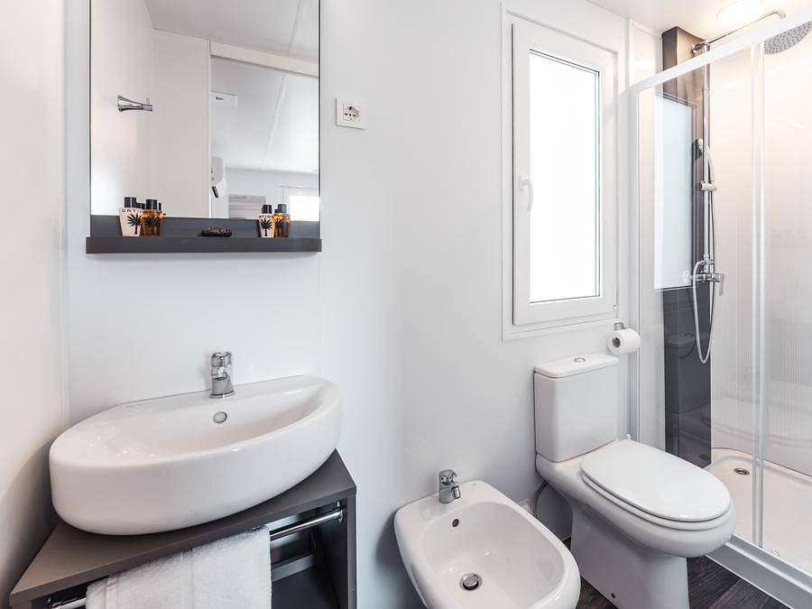 Club del Sole Tenuta Primero Grado Family Resort - Mobilheim 4 personen - Cottage Deluxe 2 Zimmer in Grado, Görz Provinz