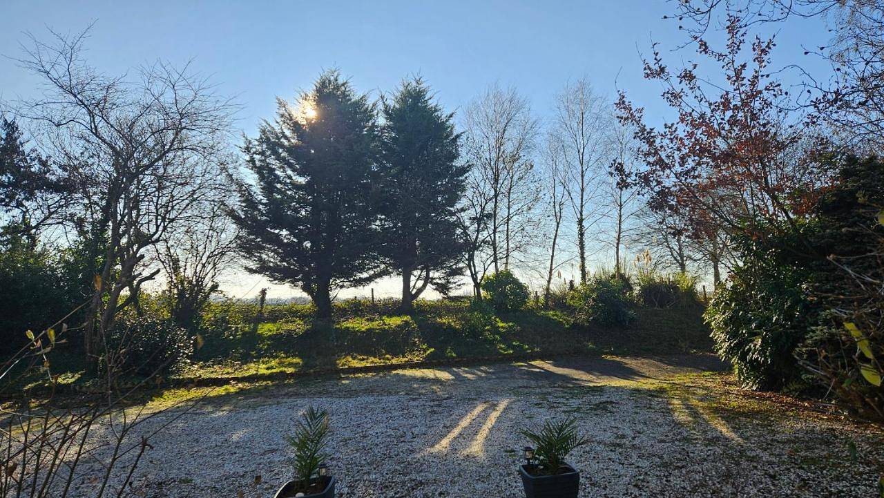 Double Room with Garden View in Mantilly, Parc naturel régional Normandie-Maine