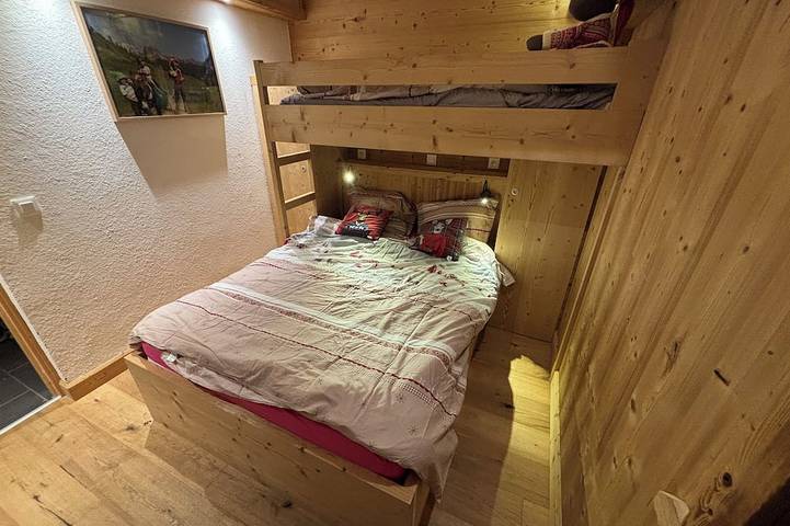 Gîte pour 7 personnes, avec balcon dans Office De Tourisme De Montgenevre - 3