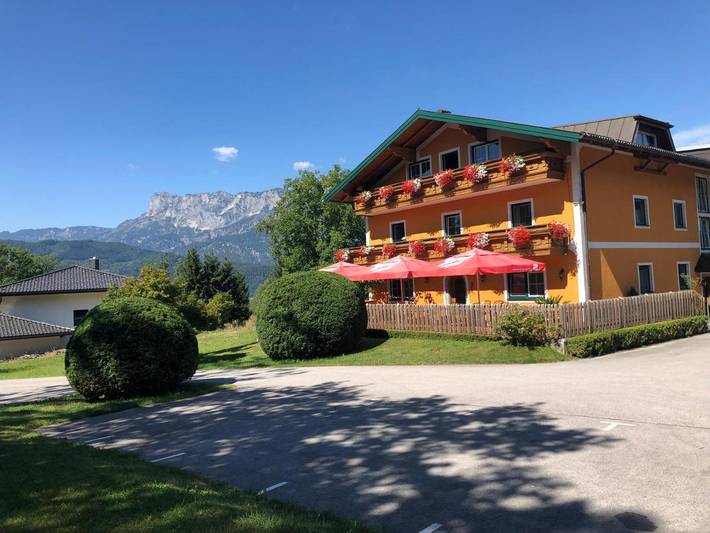 Maison d’hôte pour 2 personnes, avec Terrasse et Jardin à Anif