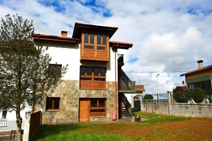 Apartamento de vacaciones para 4 personas, con jardín y vistas - 1