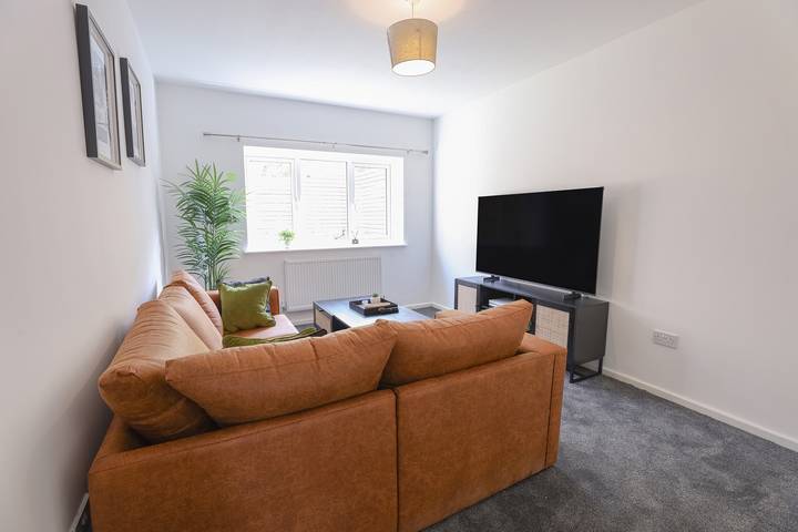 5 Woodland Crescent in Bury, Grand Manchester