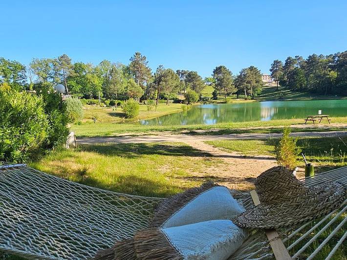 Mobil home pour 4 personnes, animaux acceptés à Douville