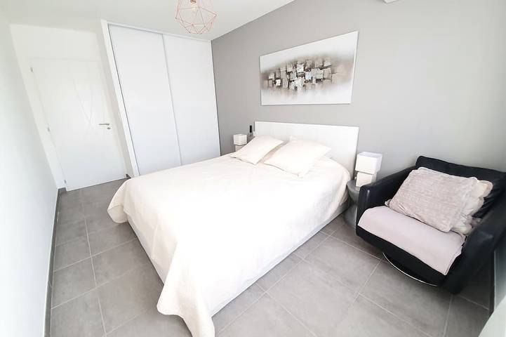 Recent comfortable villa : private heated swimming pool and close to the beaches in Sérignan, Costa mediterránea (Francia)