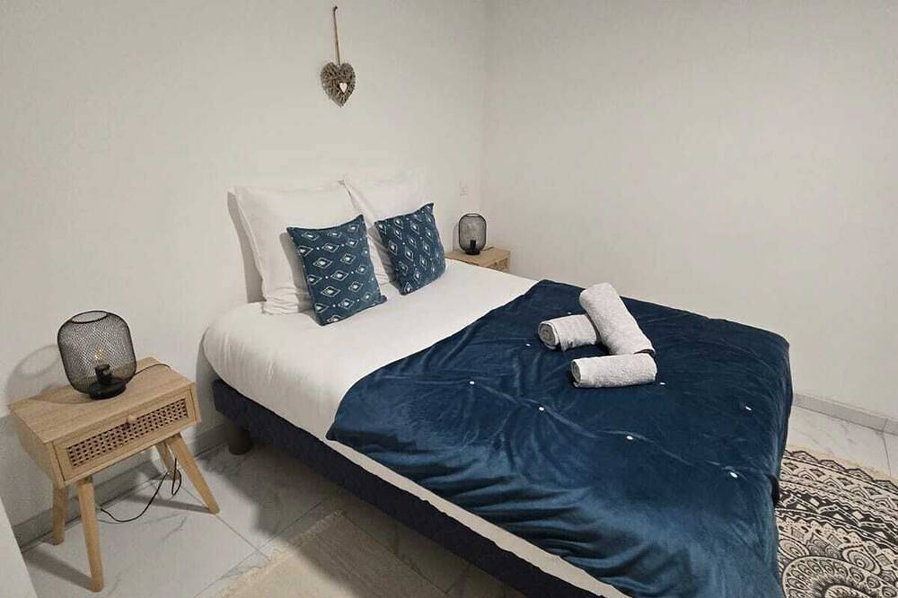 Apartamento entero, L'escapade.T2 ☆ Garden ☆ Spacious ☆ Parking ☆ Wifi in Castanet-Tolosan, Alto Garona