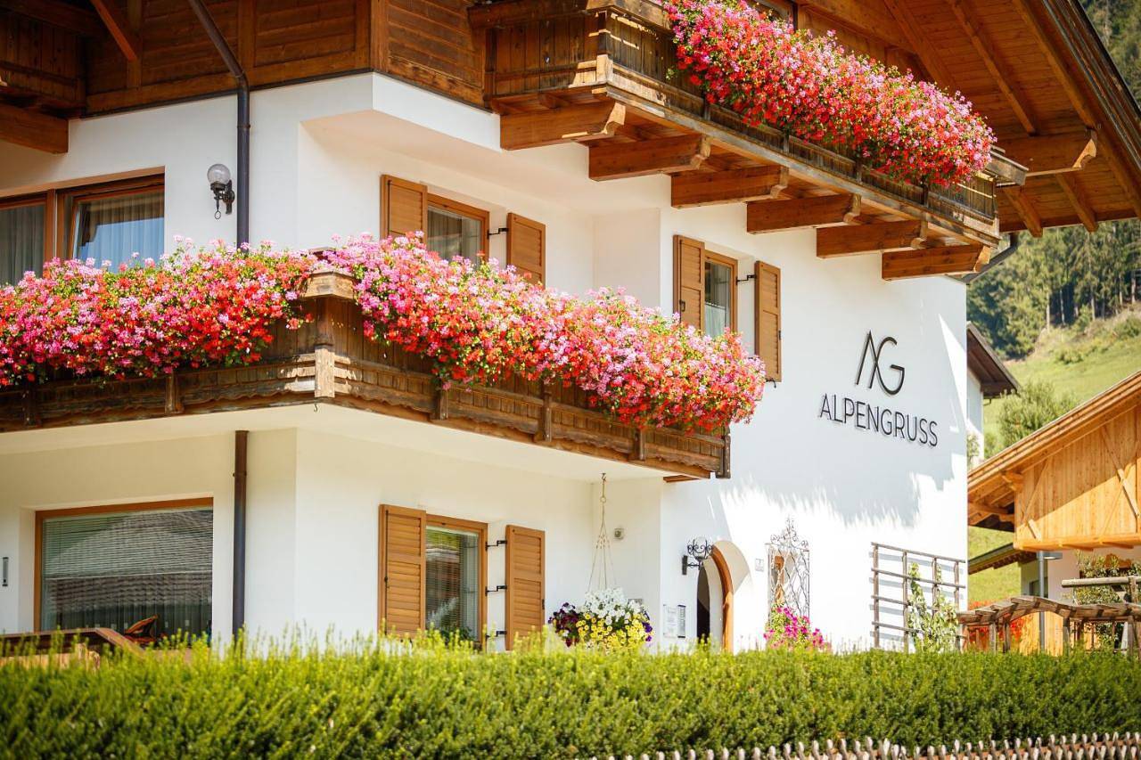 Ganze Wohnung, Apartment in Villgratner Berge, Innichen