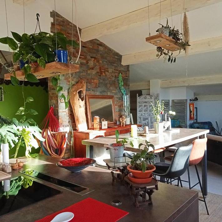 Appartement de vacances pour 2 personnes, avec jardin ainsi que piscine et vue