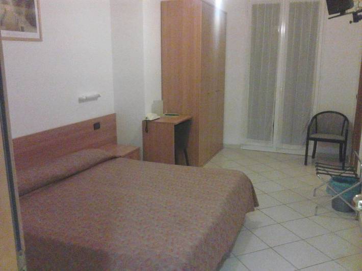Hôtel pour 2 personnes, avec vue et jardin, animaux acceptés à Laigueglia - 2