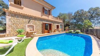 Villa in Maria de la Salut, Majorca Center für 7 
