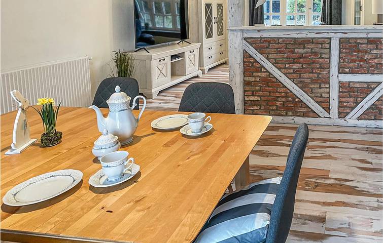 Stilvolles 135 m² Apartment mit Parkplatz & Terrasse in Norddeich (Schleswig-Holstein), Kreis Dithmarschen