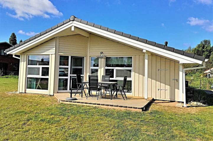 Ferienhaus für 4 Personen, mit Terrasse und Garten sowie Sauna in Vorwerk