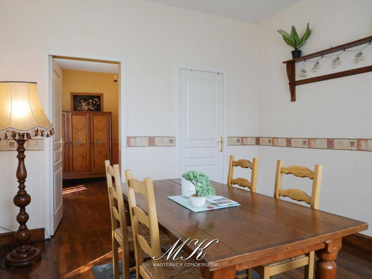 Appartement entier, Le Hamac Ambiance chaleureuse, Commercy in Commercy, Région de Commercy
