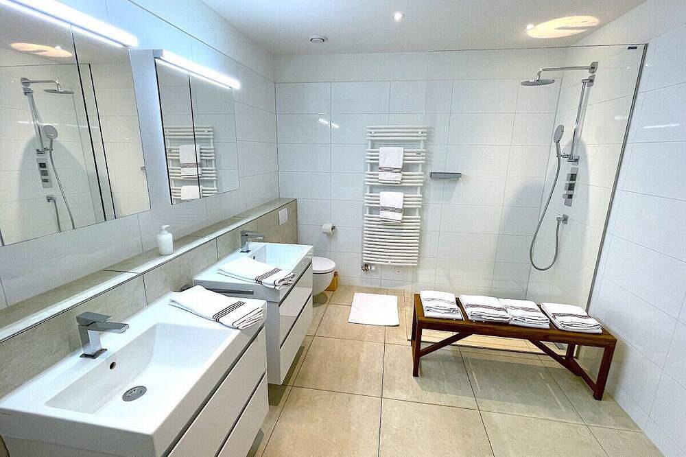 Apartamento entero, Swisshut Modern 10min Interlaken West Station - Apart Markt in Interlaken, Lago de Thun