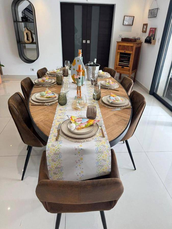 Location de vacances pour 12 personnes, avec piscine, animaux acceptés à Saint-Étienne-du-Grès - 3