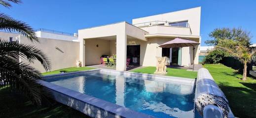 Villa pour 6 personnes, avec jardin ainsi que piscine et jacuzzi à Sète