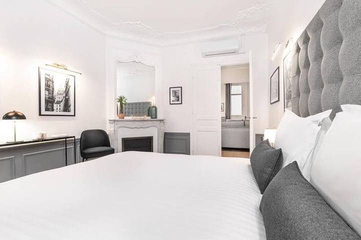 Hel lejlighed, LivinParis | Luxury AC 4 Bedrooms Auteuil Eiffel I in Paris, Île-de-France