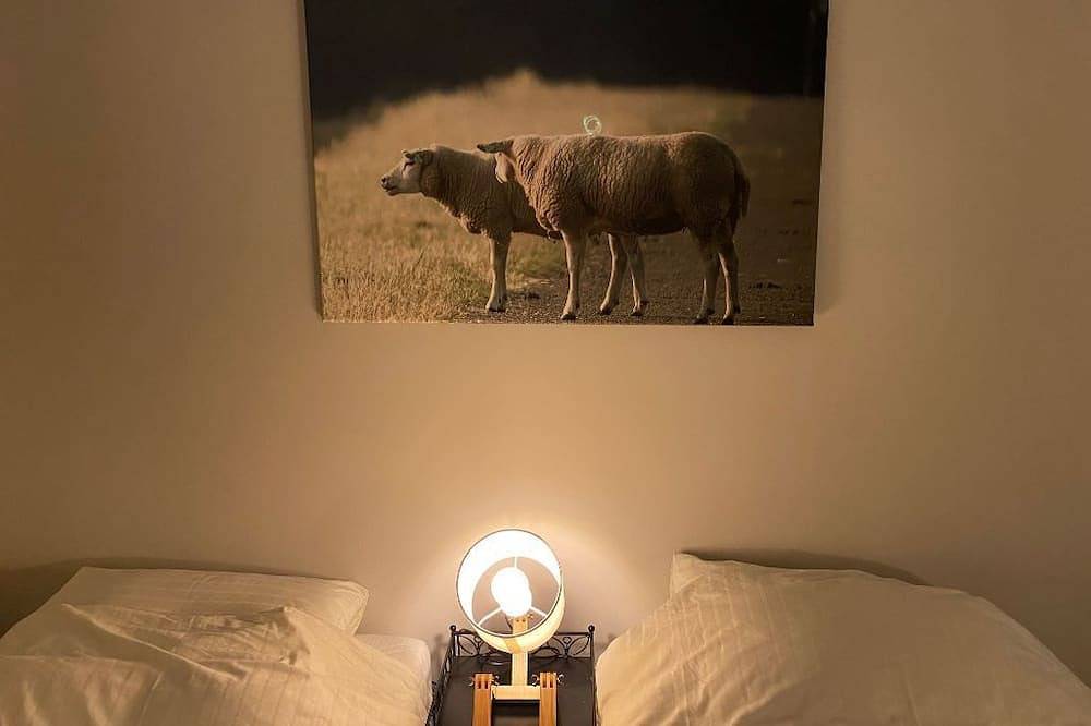 Luxury vacation home including boat and heated veranda in Stavoren in Stavoren, Ijsselmeer