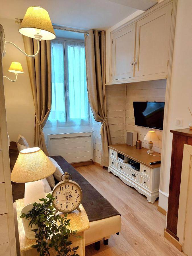 Gîte pour 4 personnes dans Bains Du Couloubret - 4