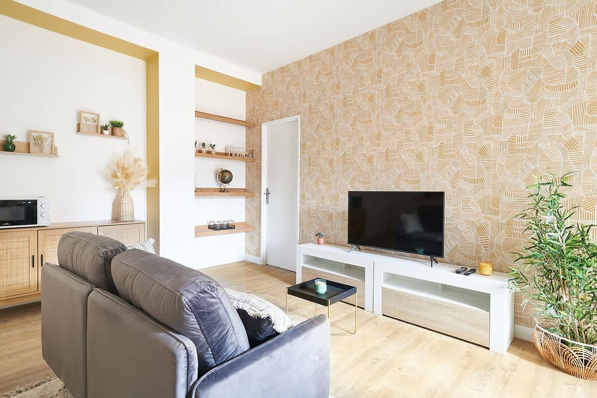 Apartamento entero, Cozy apt with A/C across les Halles in Béziers, Côte d'Améthyste