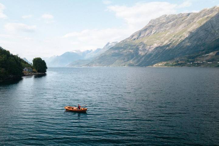 Ferienwohnung für 4 Personen, mit Terrasse und Ausblick in Odda