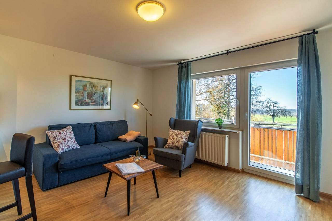 Ganze Wohnung, Apartment with Balcony in Schliengen, Südschwarzwald