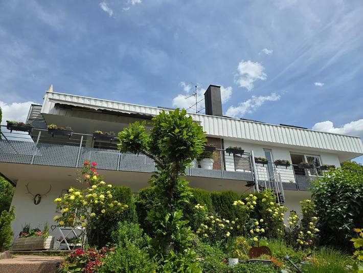 Appartement de vacances pour 6 personnes, avec Terrasse et Jardin ainsi que Sauna et Vue à Wildberg