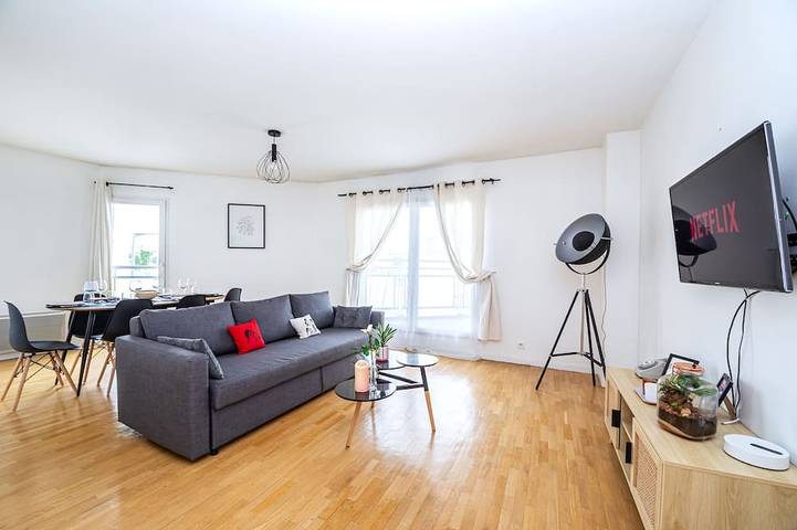 Apartamento de vacaciones para 6 personas, con balcón y jacuzzi - 1