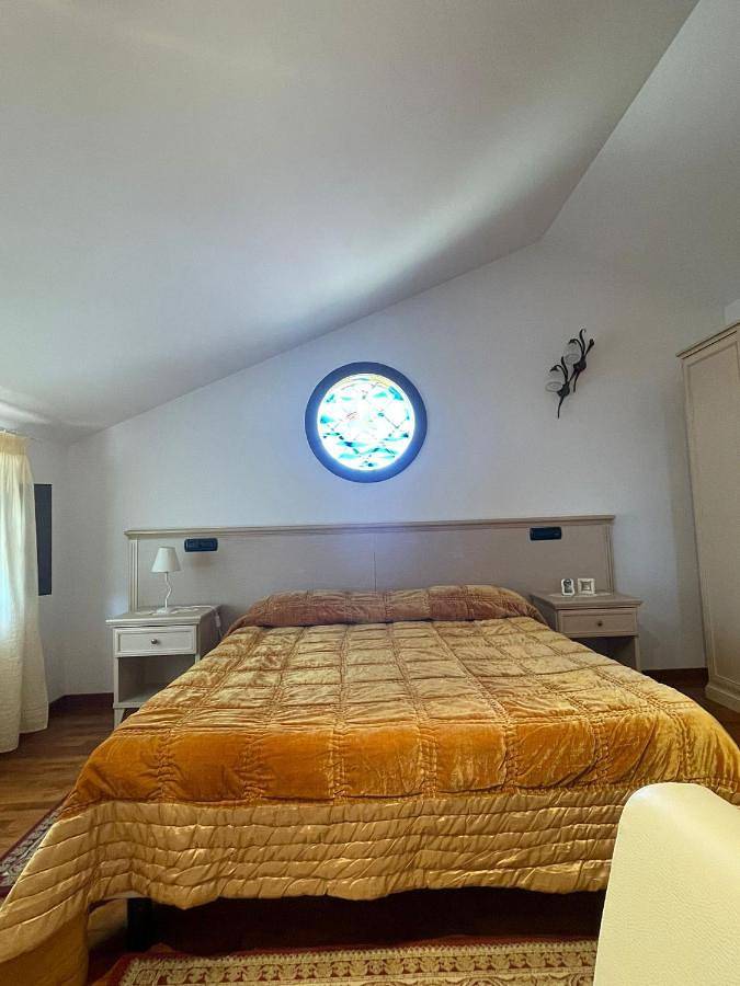 Chambre d’hôte pour 2 personnes, avec jardin et jacuzzi dans Torre del Lago Puccini - 2