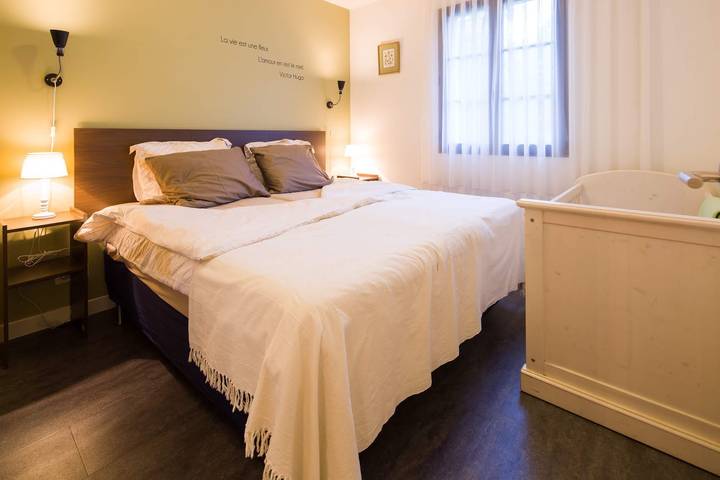 Gîte pour 2 personnes, avec piscine à Saint-Julien-de-Lampon - 4