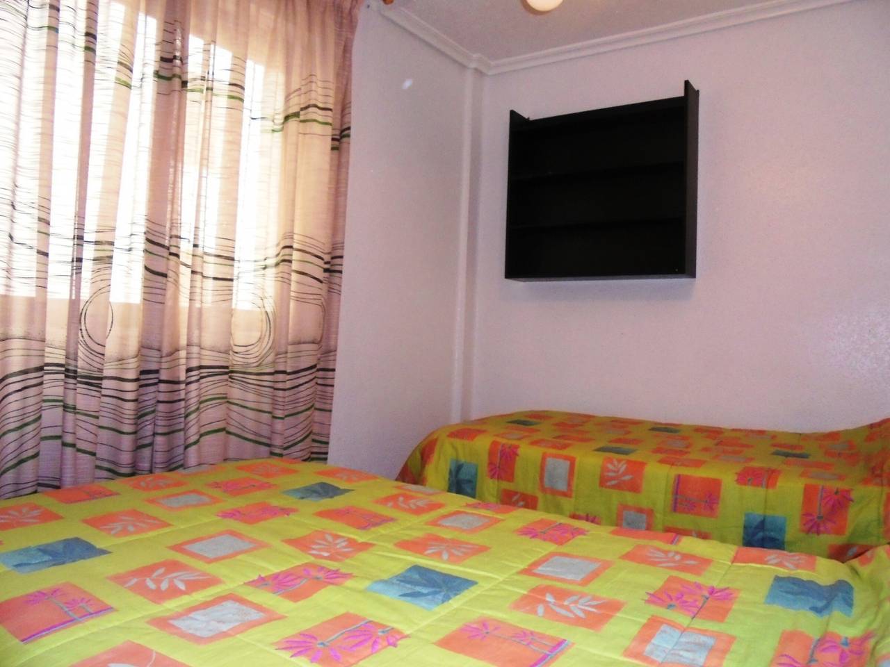 Appartement entier, Appartement spacieux à Peñiscola, idéal familles, parking inclus in Peñíscola, Costa del Azahar