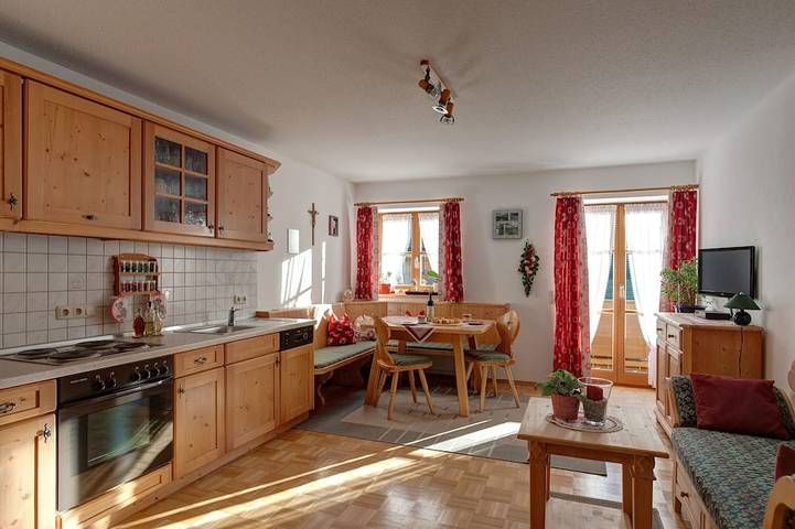 Gîte pour 4 personnes, avec jardin à Jachenau - 2