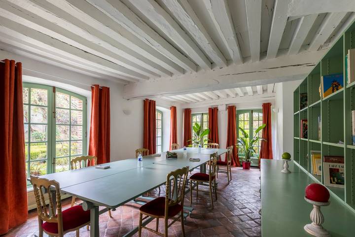 Casa de vacaciones para 12 personas con jardín in Sézanne, Marne