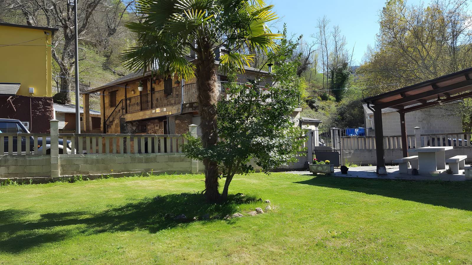 Casa Rural Villasol – Maison traditionnelle avec jardin, piscine et jacuzzi à Ozuela in Ponferrada, El Bierzo