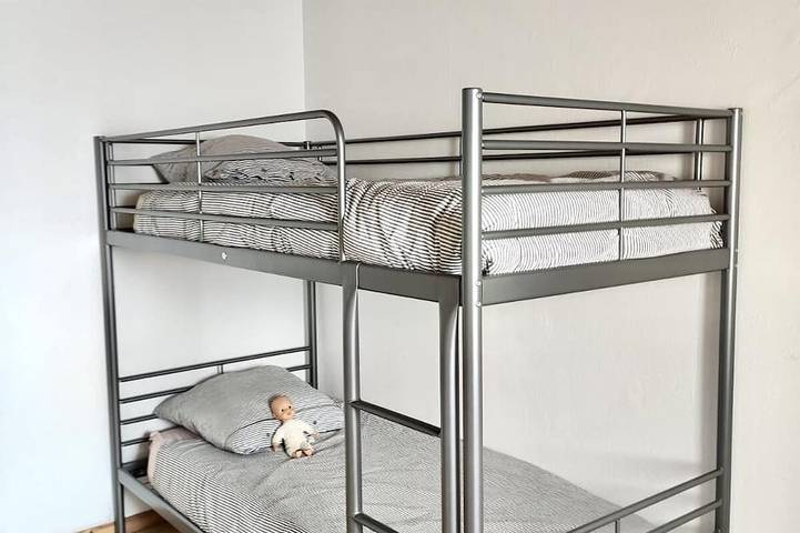 Gîte pour 7 personnes, avec terrasse dans Office De Tourisme De La Flotte En Re - 4