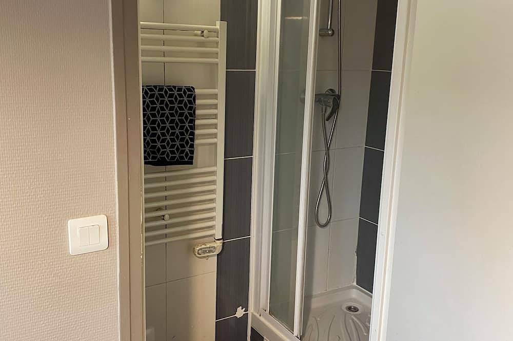 Entire apartment, Cosy 2P apartment aubervilliers 10mn Paris Opera in Aubervilliers, Seine-Saint-Denis