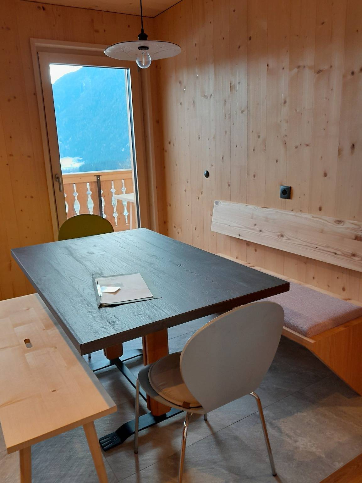 Ganze Wohnung, Ferienwohnung Felderhof Papaver mit Bergblick, Gemeinschaftsterrasse und Wlan in Uttenheim (Gais), Gais