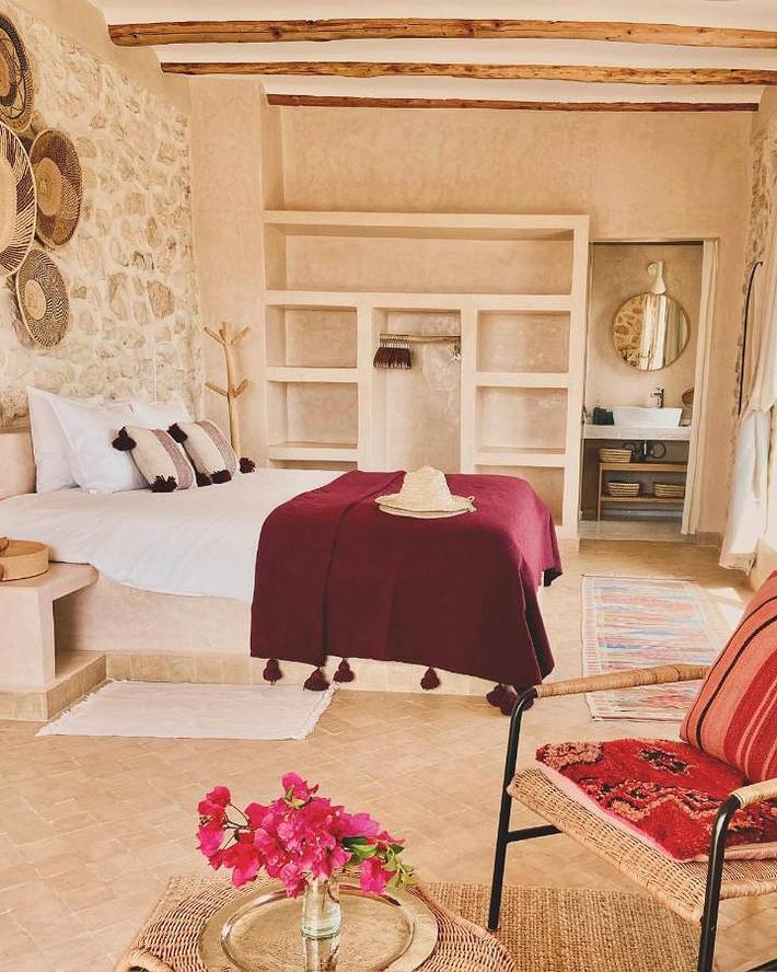 Chambre d’hôte pour 2 personnes, avec jardin ainsi que piscine et vue