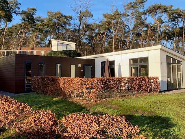 Ferienhaus für 4 Personen, mit Balkon/Terrasse und Terrasse sowie Garten