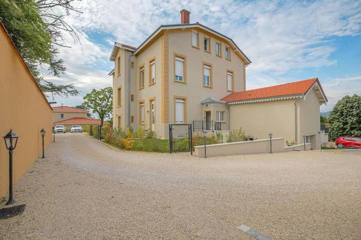 Gîte pour 4 personnes à La Tour-de-Salvagny - 3