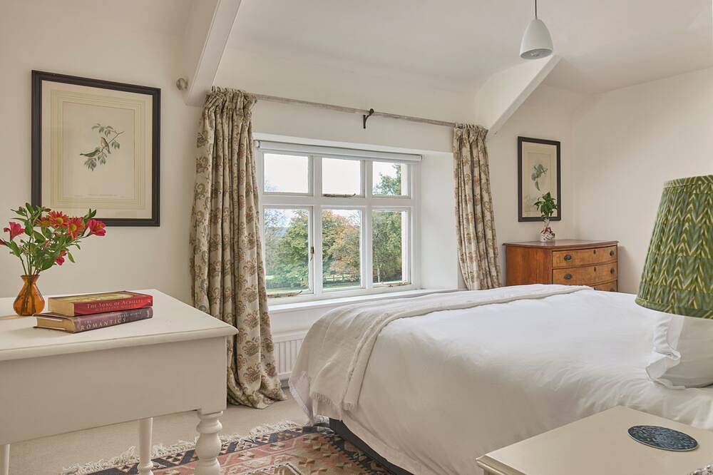 Idyllic house vast views, great for winter walks & cosy nights by open fires. in Tiverton, Devon
